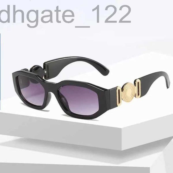 designer luxury sunglasses men's and women's design goggle beach sun glasses for man woman 10 color optional good quality 7k7c, White;black
designer luxury sunglasses men's and women's design goggle beach sun glasses for man woman 10 color optional good quality 7k7c, White;black