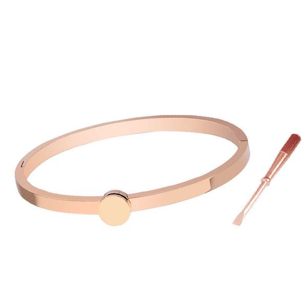advanced sense 2022 new card simple fashion titanium steel stainless clasp bracelet female open circular hand ornamentn6il, Black
advanced sense 2022 new card simple fashion titanium steel stainless clasp bracelet female open circular hand ornamentn6il, Black
