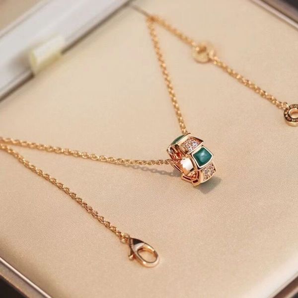 snake pendant necklace necklace s925 sterling silver chain agate snake pendant fashion gift
snake pendant necklace necklace s925 sterling silver chain agate snake pendant fashion gift