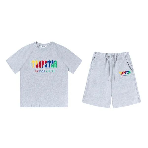 2023 summer men t-shirts trapstar t shirt designer shirts print letter luxury black white rainbow color sports fashion cotton short sleeve s, White;black
2023 summer men t-shirts trapstar t shirt designer shirts print letter luxury black white rainbow color sports fashion cotton short sleeve s, White;black