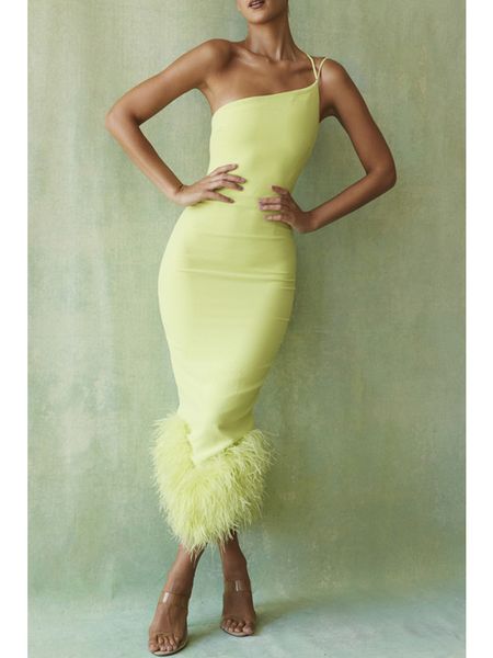party dresses mozision elegant spaghetti strap feather midi dress for women robe fashion backless bodycon club party dress vestido 230314, White;black
party dresses mozision elegant spaghetti strap feather midi dress for women robe fashion backless bodycon club party dress vestido 230314, White;black