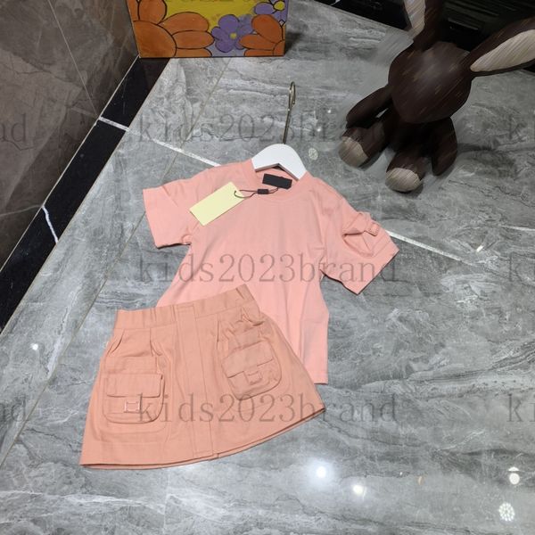 2023ss girls skirts sets pink color preppy style tmetal button cotton short-sleeved stitching skirt classic high-end children half dresses, White
2023ss girls skirts sets pink color preppy style tmetal button cotton short-sleeved stitching skirt classic high-end children half dresses, White