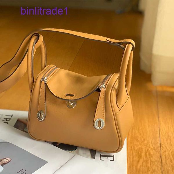 designer original handmade wax thread swift hand-stitched messenger bag lindys doctor portable shoulder for women of sale
designer original handmade wax thread swift hand-stitched messenger bag lindys doctor portable shoulder for women of sale