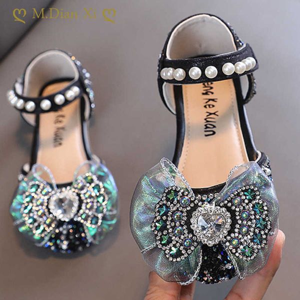 shoes girls princess shoes summer fashion sequins bow flat students 2023 new children pearl rhinestones performance sandals p230314, Black;grey
shoes girls princess shoes summer fashion sequins bow flat students 2023 new children pearl rhinestones performance sandals p230314, Black;grey