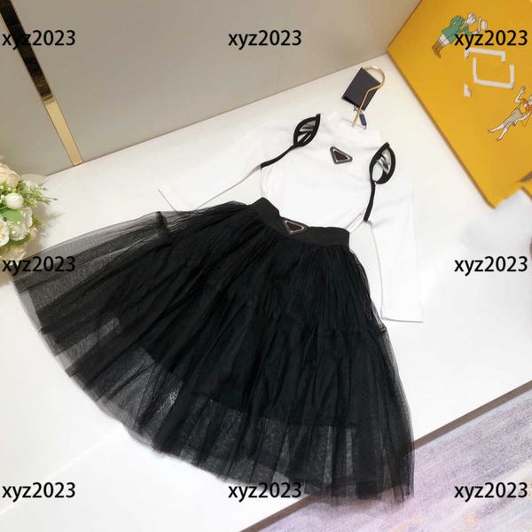 luxury kids clothes child sets baby 2pcs fashion cut-out long-sleeved and mesh skirt new arrival size 100-150 cm, White
luxury kids clothes child sets baby 2pcs fashion cut-out long-sleeved and mesh skirt new arrival size 100-150 cm, White