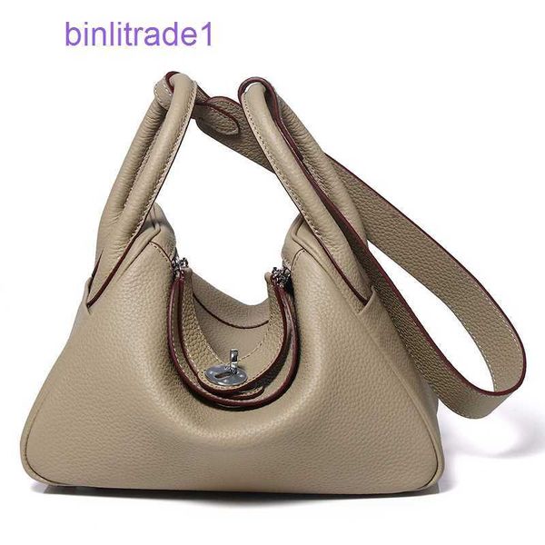 designer original leather lindys bag home lychee h grain head layer cow new one shoulder cross body portable lady doctor of sale l9r6
designer original leather lindys bag home lychee h grain head layer cow new one shoulder cross body portable lady doctor of sale l9r6