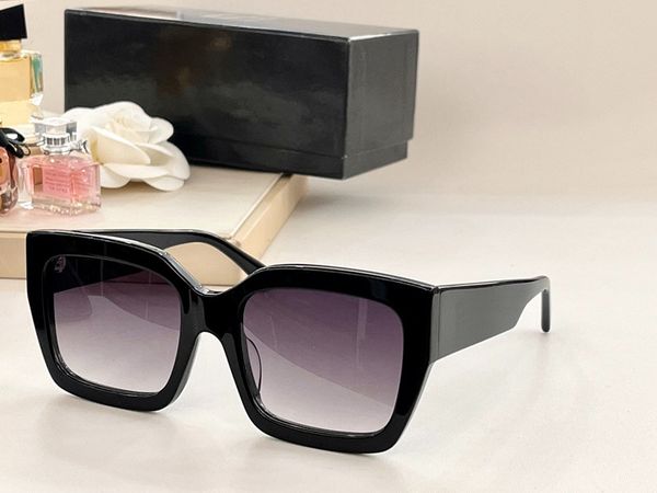 sunglasses for men women retro eyewear attico selma designers style anti-ultraviolet full frame random box, White;black
sunglasses for men women retro eyewear attico selma designers style anti-ultraviolet full frame random box, White;black