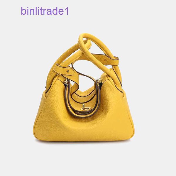designer original bag 2023 new litchi pattern lindys leather women's doctor's pillow one shoulder carrying messenger of sale id9i
designer original bag 2023 new litchi pattern lindys leather women's doctor's pillow one shoulder carrying messenger of sale id9i