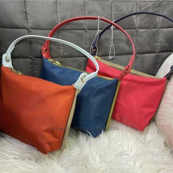 starsame retail wholesale 95% off style wallet sac a main fashion color-blocking underarm shoulder bag 2023 commuting sac high-capacity nylo, Red;black
starsame retail wholesale 95% off style wallet sac a main fashion color-blocking underarm shoulder bag 2023 commuting sac high-capacity nylo, Red;black