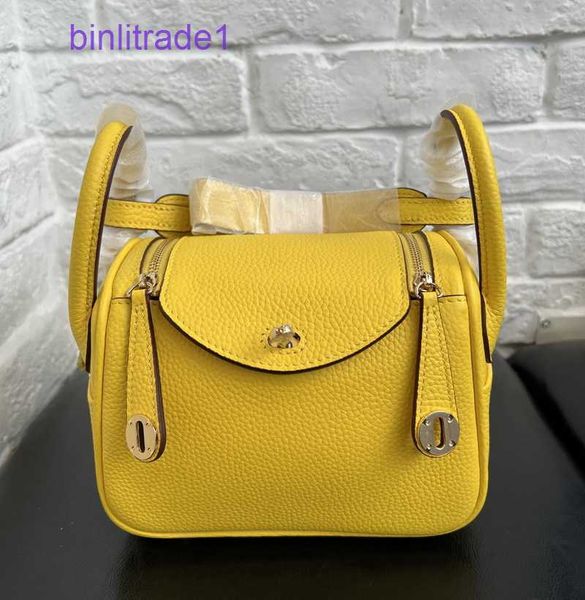 designer original family leather 2023 shrunken new h head layer cow lindys bag doctor medicine box portable shoulder women's of sale fs
designer original family leather 2023 shrunken new h head layer cow lindys bag doctor medicine box portable shoulder women's of sale fs