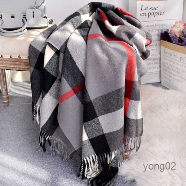 100% cashmere scarf fashion classic plaid printed ultra soft thermal 190*70cm5zg0, Blue;gray
100% cashmere scarf fashion classic plaid printed ultra soft thermal 190*70cm5zg0, Blue;gray