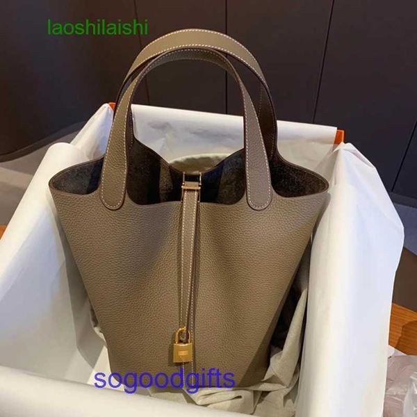 h handbag women's designer bags genuine leather picotn lock handbags tote bag 2023 new color matching basket bag leather bu knc5 pn y5o
h handbag women's designer bags genuine leather picotn lock handbags tote bag 2023 new color matching basket bag leather bu knc5 pn y5o