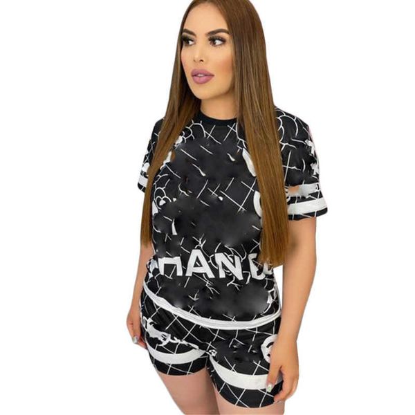 j2500 classic designer luxury ladies suit flower letter printed short sleeve shorts leisure jogging suit two-piece set, Gray
j2500 classic designer luxury ladies suit flower letter printed short sleeve shorts leisure jogging suit two-piece set, Gray