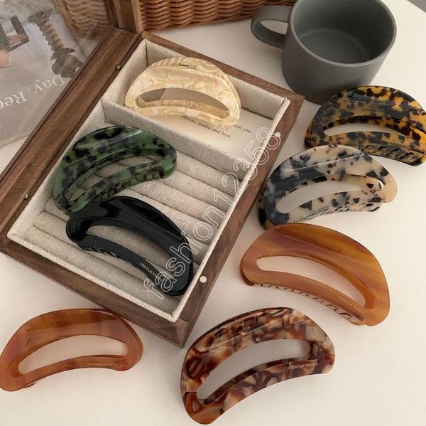clamps fashion hollow acetate hair clip geometric hair claw grab plastic hair accessories for women trendy headwear, Slivery;golden
clamps fashion hollow acetate hair clip geometric hair claw grab plastic hair accessories for women trendy headwear, Slivery;golden