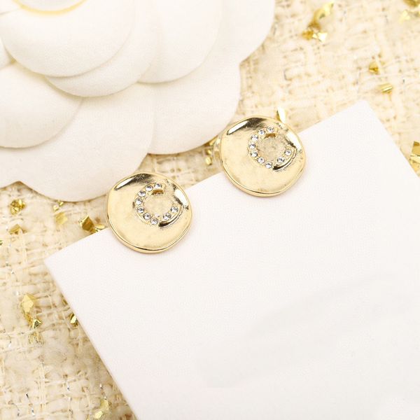 2023 luxury quality charm oval shape stud earring with diamond in 18k gold plated have box stamp ps7592a, Golden
2023 luxury quality charm oval shape stud earring with diamond in 18k gold plated have box stamp ps7592a, Golden