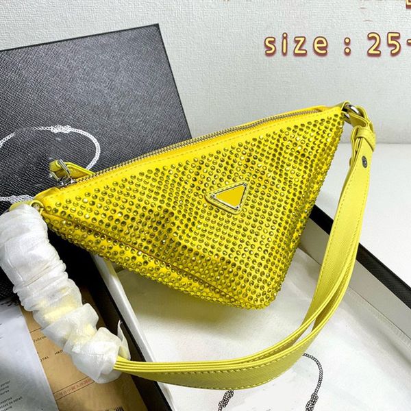 diamond armpit shoulder bag triangle crossbody bags rhinestone decoration women handbags removable zipper coin purse adjustable strap interi
diamond armpit shoulder bag triangle crossbody bags rhinestone decoration women handbags removable zipper coin purse adjustable strap interi