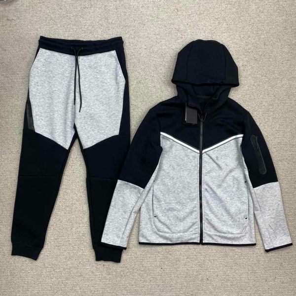 men's tracksuits spring and autumn men's sports suit hooded jacket tech cotton outdoor leisure sports suit couples 230314, Gray
men's tracksuits spring and autumn men's sports suit hooded jacket tech cotton outdoor leisure sports suit couples 230314, Gray