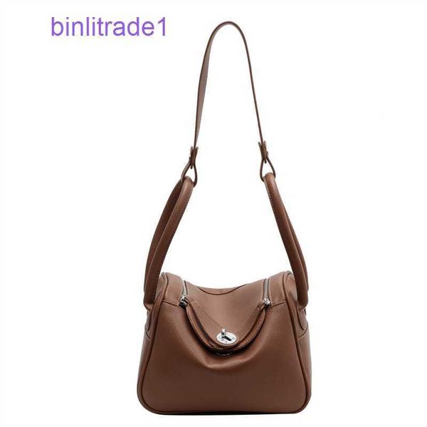 designer original bag doctor lychee pattern underarm lindys 2023 new one-shoulder hand fashion versatile women's of sale 5gas
designer original bag doctor lychee pattern underarm lindys 2023 new one-shoulder hand fashion versatile women's of sale 5gas