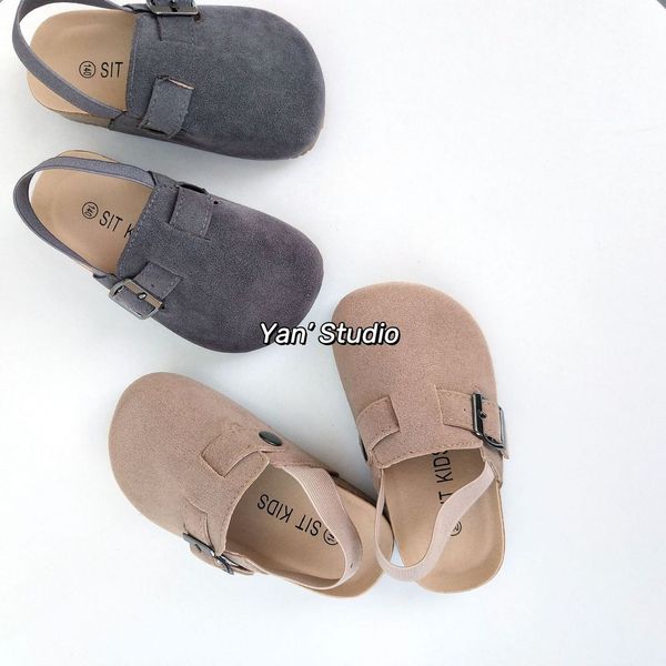 slipper spring and autumn 2023 style boys girls barefoot casual fashion slippers children big head half 230313, Black;grey
slipper spring and autumn 2023 style boys girls barefoot casual fashion slippers children big head half 230313, Black;grey