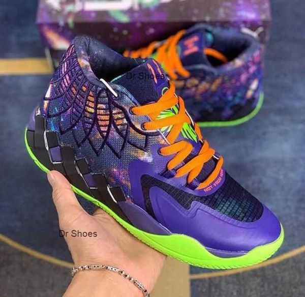 mb1 rick and morty basketball shoes lamelo ball shoe queen city black blast buzz city lo ufo not from here rock ridge red sport trainner
mb1 rick and morty basketball shoes lamelo ball shoe queen city black blast buzz city lo ufo not from here rock ridge red sport trainner