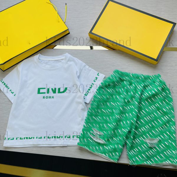 kids sets hole design 2023 brand designer boys polo t shirts shorts classic design high-end children t-shirts with short pants two pieces se, White
kids sets hole design 2023 brand designer boys polo t shirts shorts classic design high-end children t-shirts with short pants two pieces se, White
