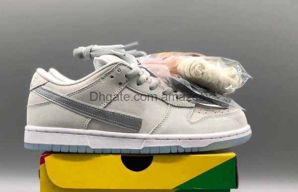 basketball shoes low white lobster friends family sports pn dust pure sneakers size fd8776-100 eur 36-44
basketball shoes low white lobster friends family sports pn dust pure sneakers size fd8776-100 eur 36-44