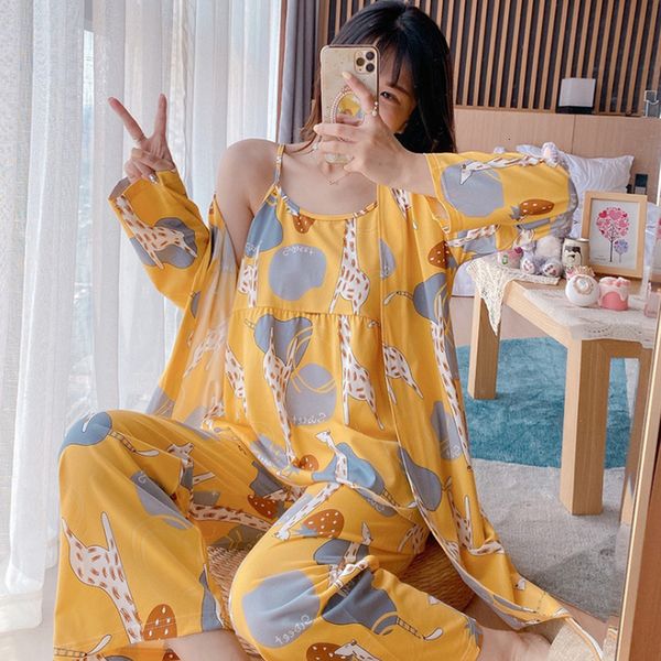 women's sleepwear 3 piece pajama set women floral printed sleepwear autumn women's clothing sling pants long robe pajamas sets nig, Black;red
women's sleepwear 3 piece pajama set women floral printed sleepwear autumn women's clothing sling pants long robe pajamas sets nig, Black;red