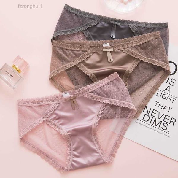 women's lace underpants ice trackless middle and low waist girls' pure cotton crotch antibacterial ultra-thin transparent briefs d, Black;white
women's lace underpants ice trackless middle and low waist girls' pure cotton crotch antibacterial ultra-thin transparent briefs d, Black;white