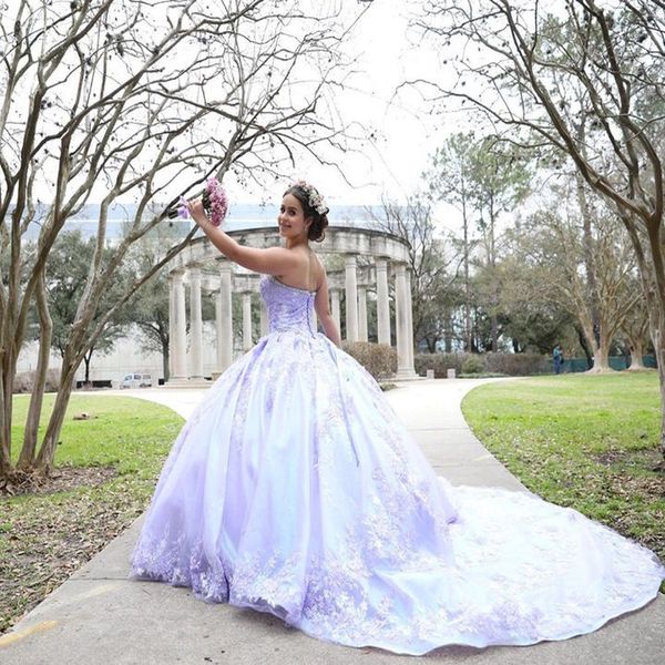 lavender shiny princess quinceanera dresses off shoulder sparkly flowers appliques lace crystal vestidos de 15 anos prom party, Blue;red
lavender shiny princess quinceanera dresses off shoulder sparkly flowers appliques lace crystal vestidos de 15 anos prom party, Blue;red