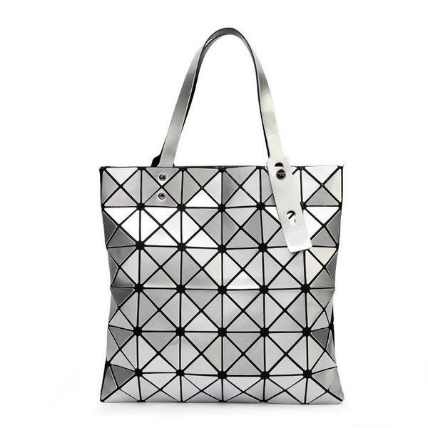 2021 new fashion women's bag sequin geometric lingge trend one shoulder portable japanese laser207k, Black;red
2021 new fashion women's bag sequin geometric lingge trend one shoulder portable japanese laser207k, Black;red