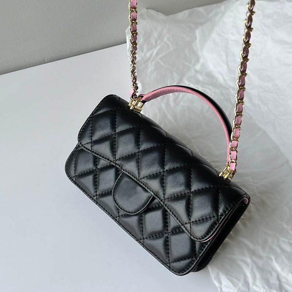 portable classic women double contrast shoulder bag leather quilted mini flap bag with handle trend luxury designer crossbody wallet passpor
portable classic women double contrast shoulder bag leather quilted mini flap bag with handle trend luxury designer crossbody wallet passpor