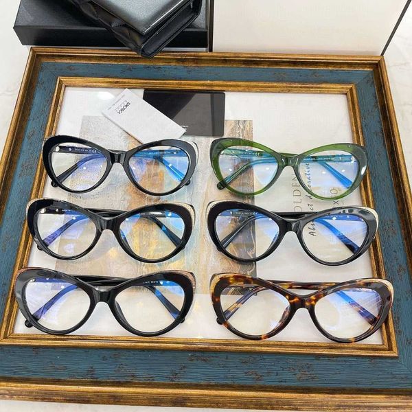 sunglasses 2023 new xiaoxiangjia ch3405 flat lesbian cat's eye frame plain mirror can be matched with degrees, White;black
sunglasses 2023 new xiaoxiangjia ch3405 flat lesbian cat's eye frame plain mirror can be matched with degrees, White;black