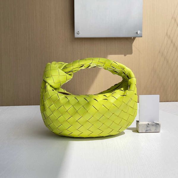 brand designer woven bag mini tote candy and real sheepskin knotted satchel cloud dumplings knitting handbag women shoulder bags 230426
brand designer woven bag mini tote candy and real sheepskin knotted satchel cloud dumplings knitting handbag women shoulder bags 230426