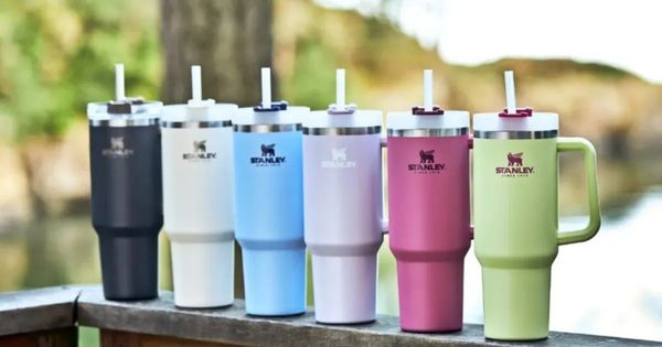 20 colors stanley 40oz mugs with handle insulated tumblers lids straw stainless steel coffee termos cup
20 colors stanley 40oz mugs with handle insulated tumblers lids straw stainless steel coffee termos cup
