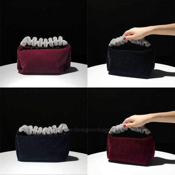female rhinestones bags sac de jour fold square velvet designer handbag clutch women sac 2023 chic luxury soft purses high quality
female rhinestones bags sac de jour fold square velvet designer handbag clutch women sac 2023 chic luxury soft purses high quality