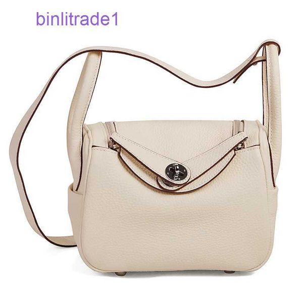 designer original 2023 new cow skin litchi pattern lindi bag doctor's shoulder mini small diagonal span women's medicine of sale
designer original 2023 new cow skin litchi pattern lindi bag doctor's shoulder mini small diagonal span women's medicine of sale