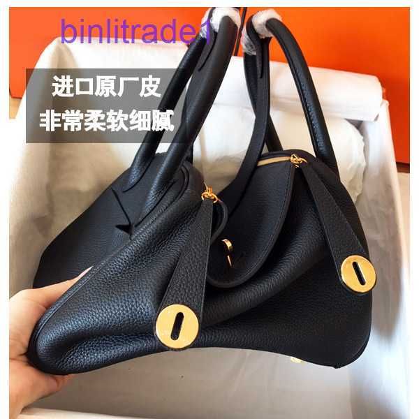 designer original 2023 new bag lindys handmade wax thread tc cow leather portable shoulder hand doctor women's leisure of sale
designer original 2023 new bag lindys handmade wax thread tc cow leather portable shoulder hand doctor women's leisure of sale