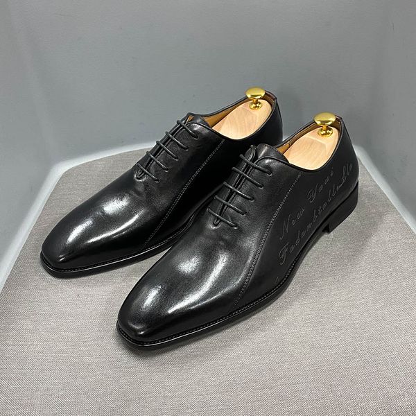 luxury brand men leather shoes fashion formal business lace up pointed toe wedding officedrss red blue mixed color shoes for man, Black;white
luxury brand men leather shoes fashion formal business lace up pointed toe wedding officedrss red blue mixed color shoes for man, Black;white