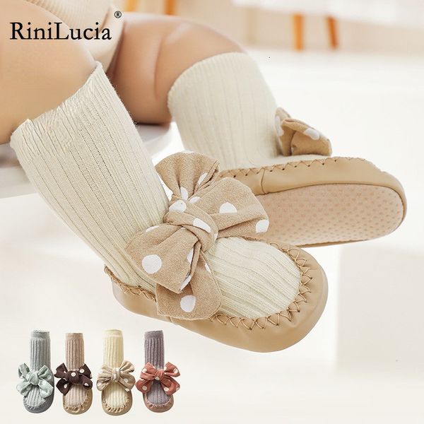 first walkers baby sock shoes for girls big dot bow cute baby floor shoes anti-slip first walkers 0-3 years baby shose 230314
first walkers baby sock shoes for girls big dot bow cute baby floor shoes anti-slip first walkers 0-3 years baby shose 230314