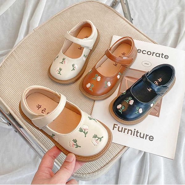flat shoes girl school embroidery platform girls princess baby mary janes brogue kids leather shoes black brown loafers p230314, Black;grey
flat shoes girl school embroidery platform girls princess baby mary janes brogue kids leather shoes black brown loafers p230314, Black;grey