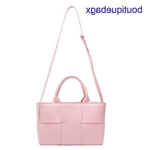 luxury bottegss venetss arco evening bags online store large tote bag 2023 capacity women's new woven fashion cherry blossom powde with
luxury bottegss venetss arco evening bags online store large tote bag 2023 capacity women's new woven fashion cherry blossom powde with