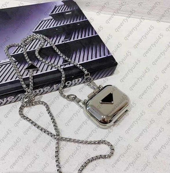 qwertyui45 women metal wallet chains decorate cross body bag shoulder bags retro triangle girl fashion printed pure color change 031423h, Red;black 
qwertyui45 women metal wallet chains decorate cross body bag shoulder bags retro triangle girl fashion printed pure color change 031423h, Red;black