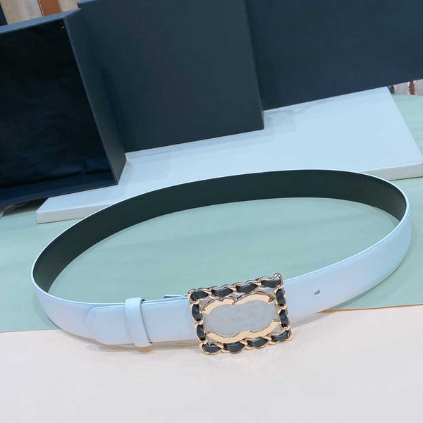 women fashion belt classic brass metal buckle calfskin belts r jeans decorative thin waist width 3.0cm boutique elegant with gift box, Black;brown
women fashion belt classic brass metal buckle calfskin belts r jeans decorative thin waist width 3.0cm boutique elegant with gift box, Black;brown