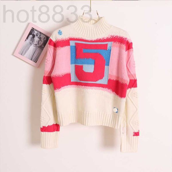 women's knits & tees designer star style gradual pink medium high neck westernized contrast color sweater 3d jacquard 5 letter long sle, White
women's knits & tees designer star style gradual pink medium high neck westernized contrast color sweater 3d jacquard 5 letter long sle, White
