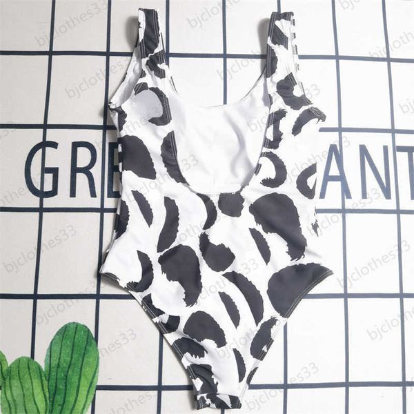 bikini swimwears contrasting colors printed fashion casual summer girl swimsuit backless chest pad design slim-fit version fashion bathing s, White;black
bikini swimwears contrasting colors printed fashion casual summer girl swimsuit backless chest pad design slim-fit version fashion bathing s, White;black
