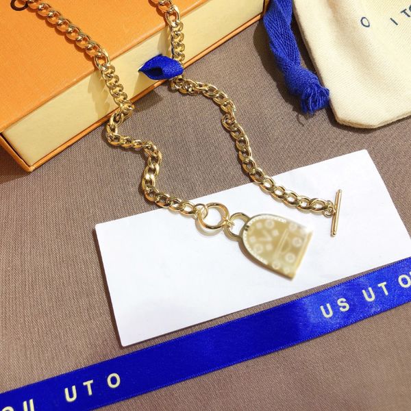 gold-plated necklaces popular brand oval pendant necklace designer jewelry long chain high-end design accessories selected lovers, Silver
gold-plated necklaces popular brand oval pendant necklace designer jewelry long chain high-end design accessories selected lovers, Silver
