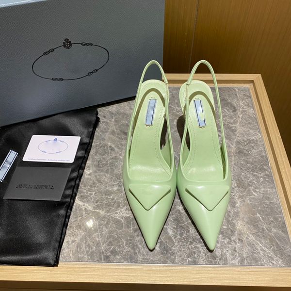 2023 fashion sandals high heels summer casual women flip flops lady shoes flat ladies loafer genuine patent leather slippers designer luxury, Black
2023 fashion sandals high heels summer casual women flip flops lady shoes flat ladies loafer genuine patent leather slippers designer luxury, Black