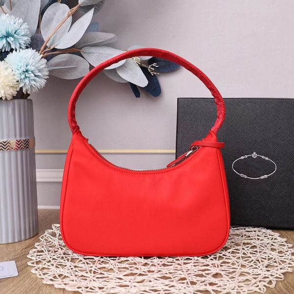 nylon underarm bag light luxury casual casual one-shoulder portable makaron medieval bag handbag tote bag
nylon underarm bag light luxury casual casual one-shoulder portable makaron medieval bag handbag tote bag