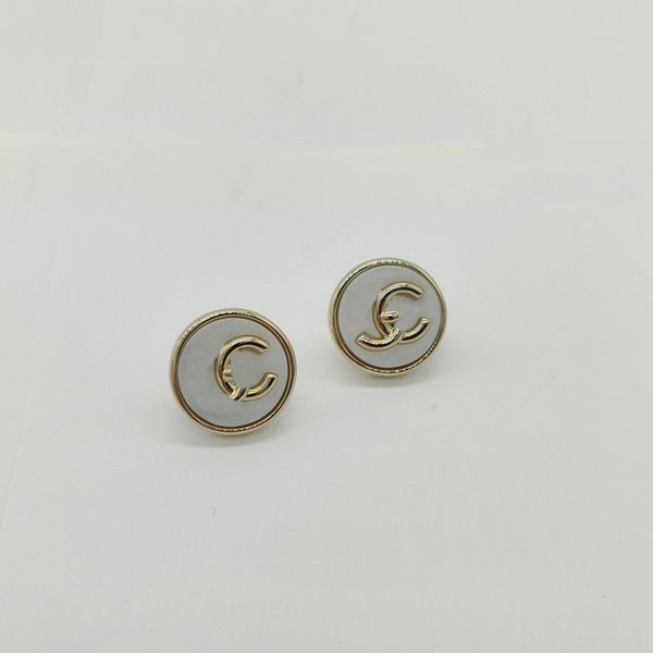2023 luxury quality charm small round shape stud earrng with white color in 18k gold plated have box stamp ps7600a, Golden
2023 luxury quality charm small round shape stud earrng with white color in 18k gold plated have box stamp ps7600a, Golden