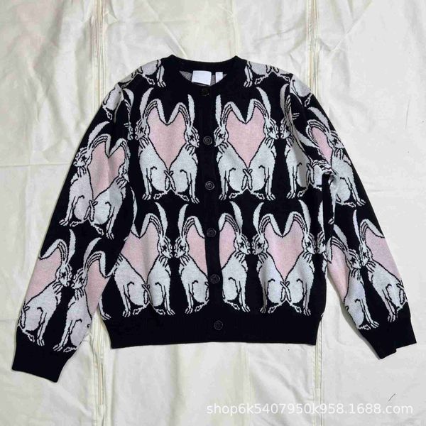 casual b burbry luxury designer european high fashion decorative viscose fiber wool blended jacquard knitted cardigan 1seasonal clothingt2xe, Black;white
casual b burbry luxury designer european high fashion decorative viscose fiber wool blended jacquard knitted cardigan 1seasonal clothingt2xe, Black;white